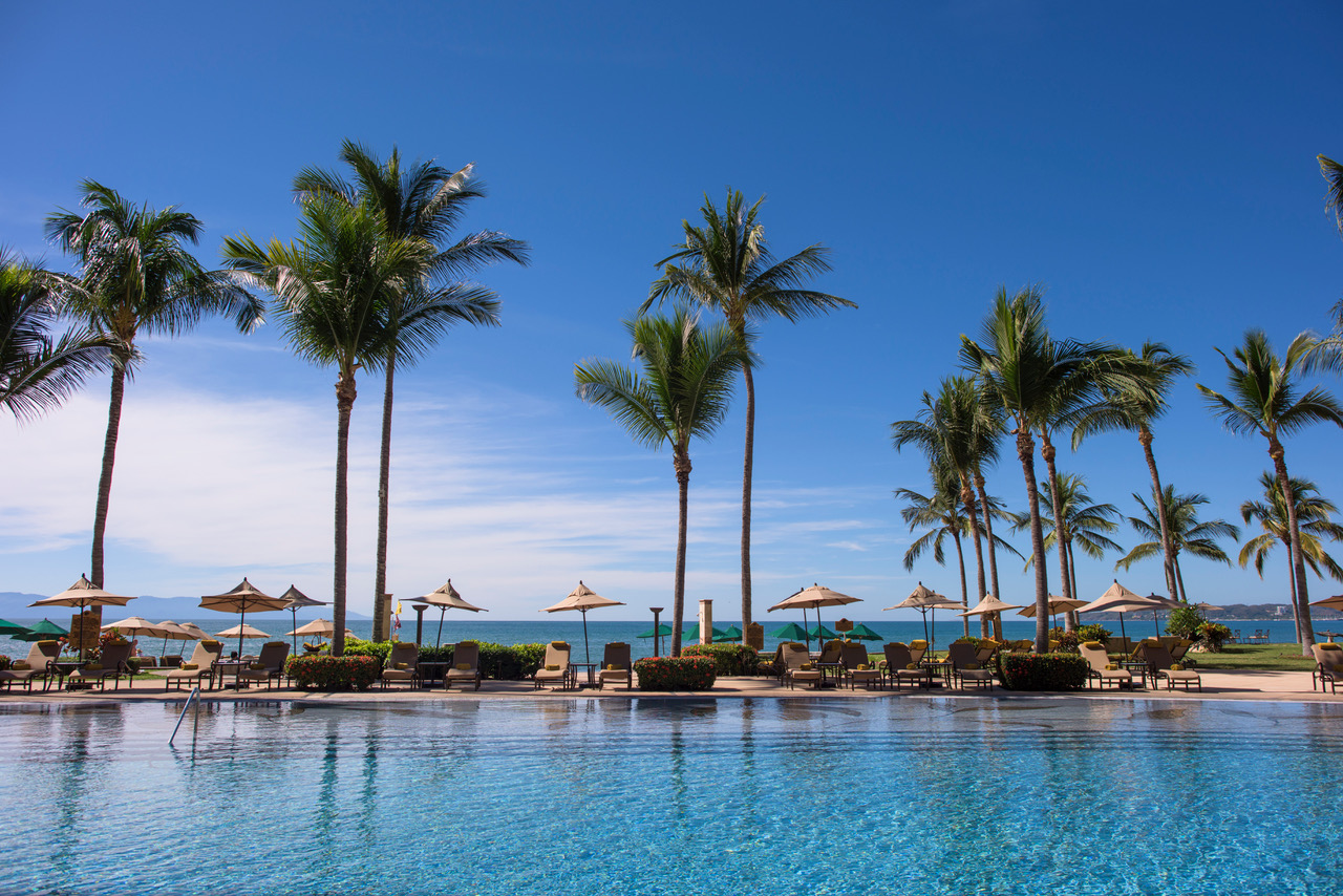 I’ve Never Wanted to Travel for the Holidays, But This Mexico Resort Changed My Mind